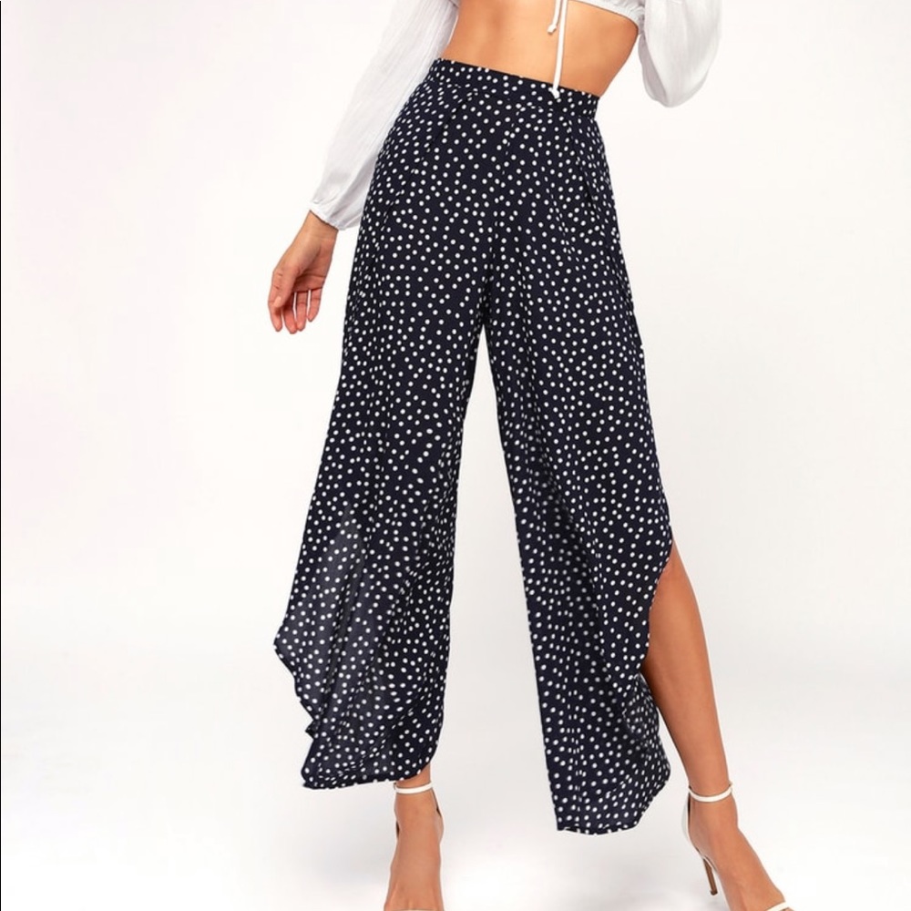 Fly away pants by Lulu’s